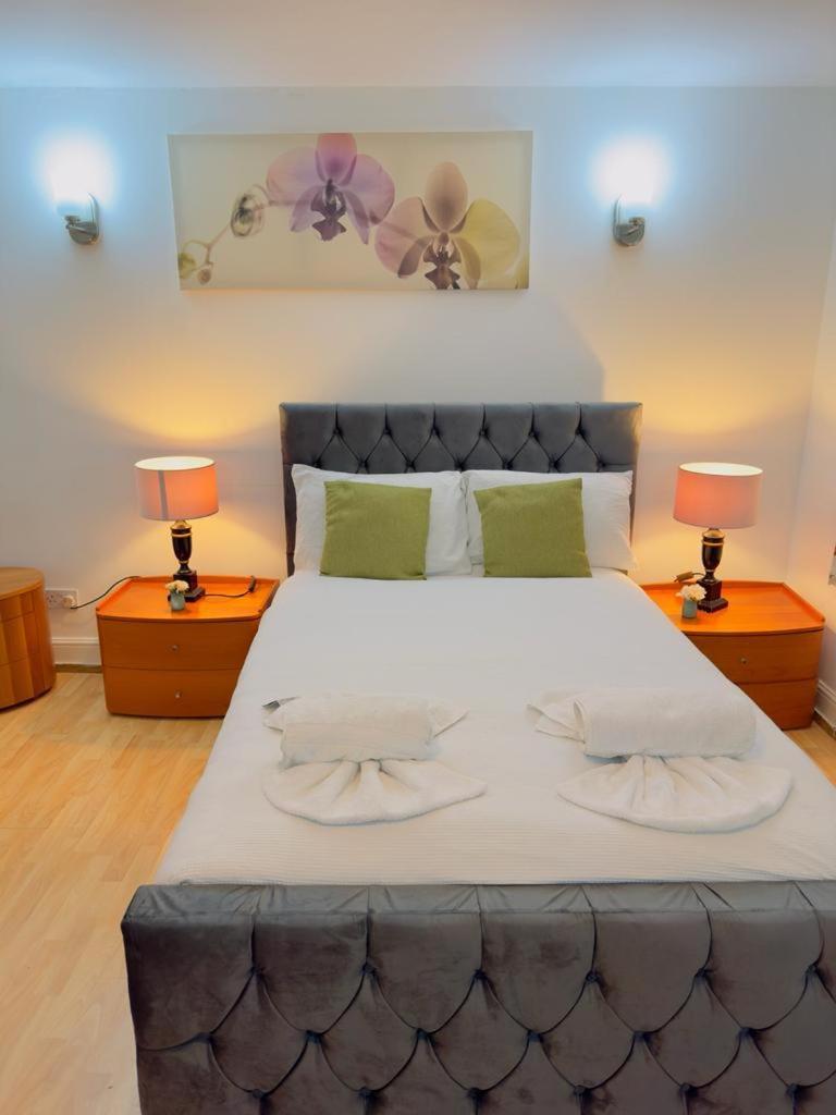 Bright Budget Studio Apartment In Central لندن المظهر الخارجي الصورة
